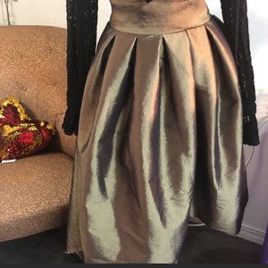 NWT High Low Gold Skirt